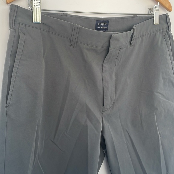 J. Crew Gray 11” Inseam Flat Front Shorts Size 33 - Picture 12 of 12